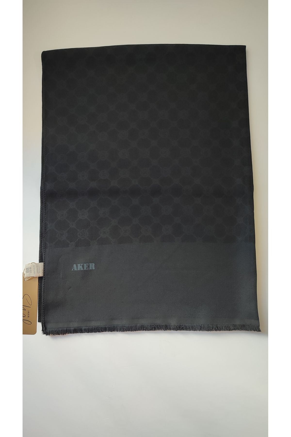 Aker Siyah Elegance Monogram Şal