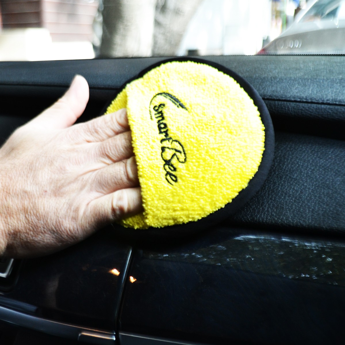 Microfiber Polish & Wax and Dashboard Cleaning Applicator Pad