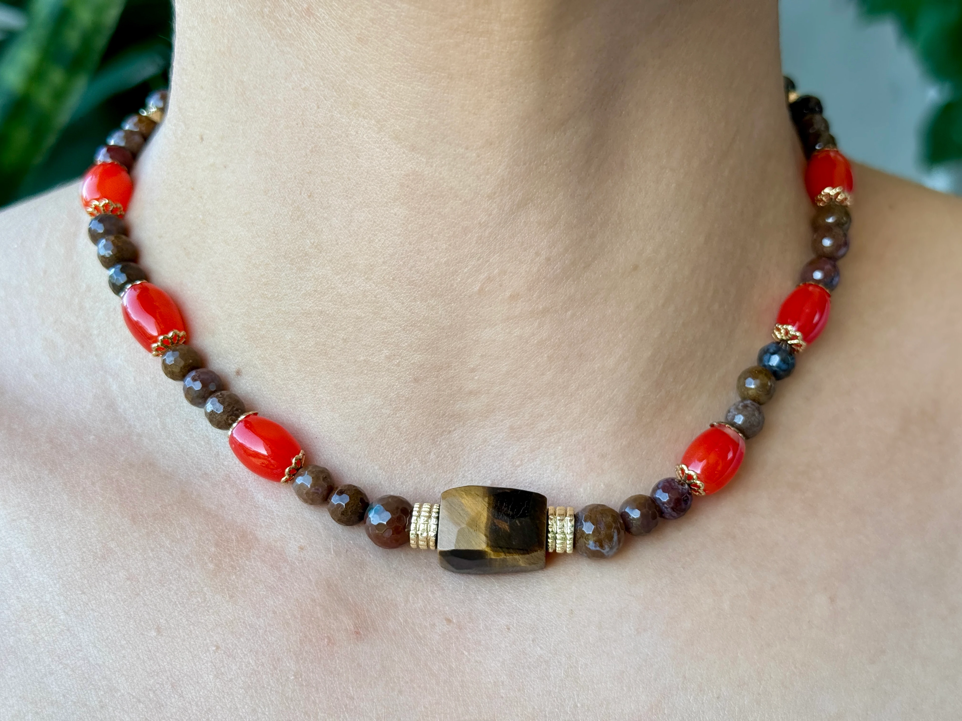 Doğal Taşlı El Yapımı "Cannes" Kolye