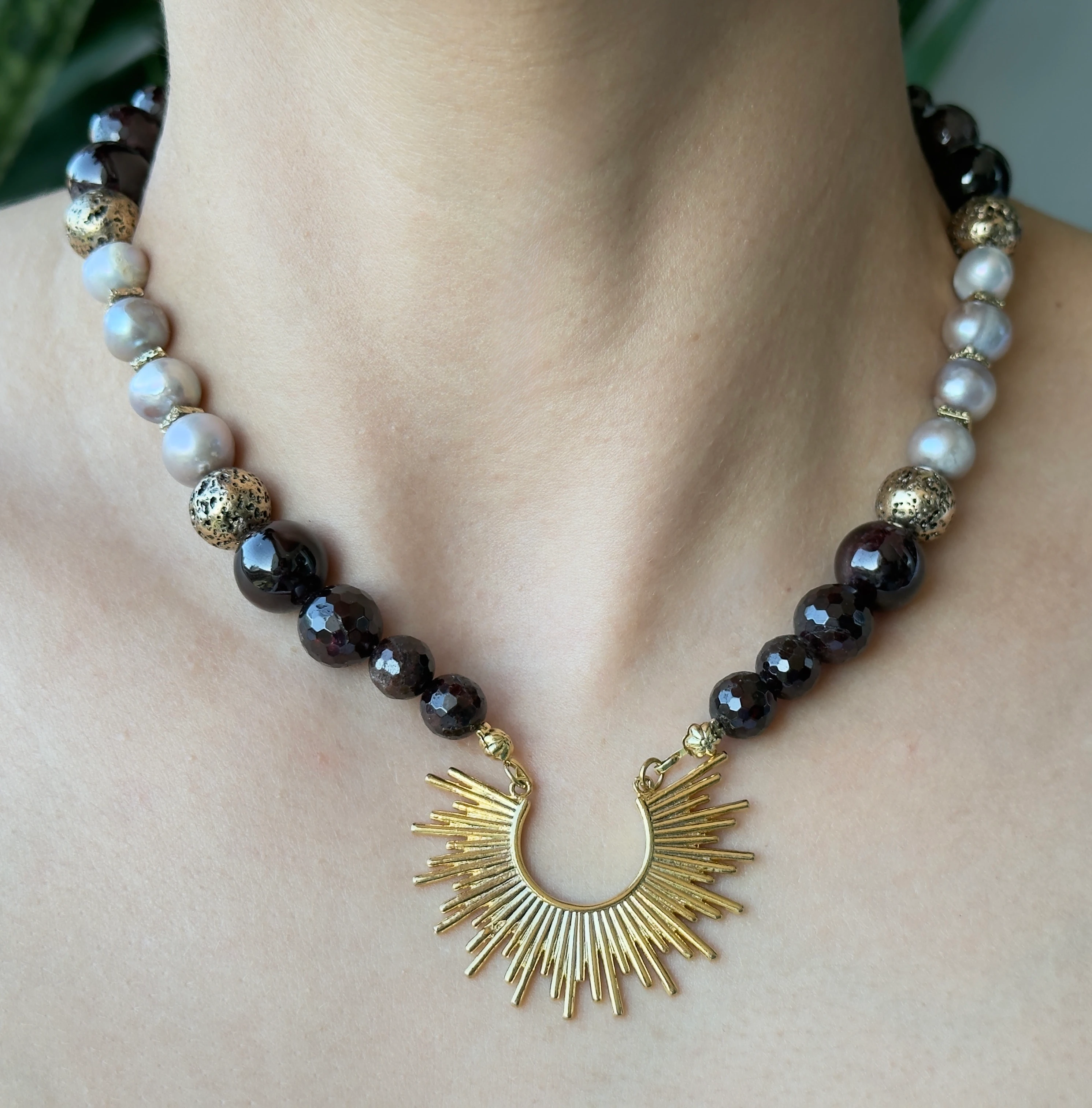 Doğal Taşlı  El Yapımı “Milano” Kolye