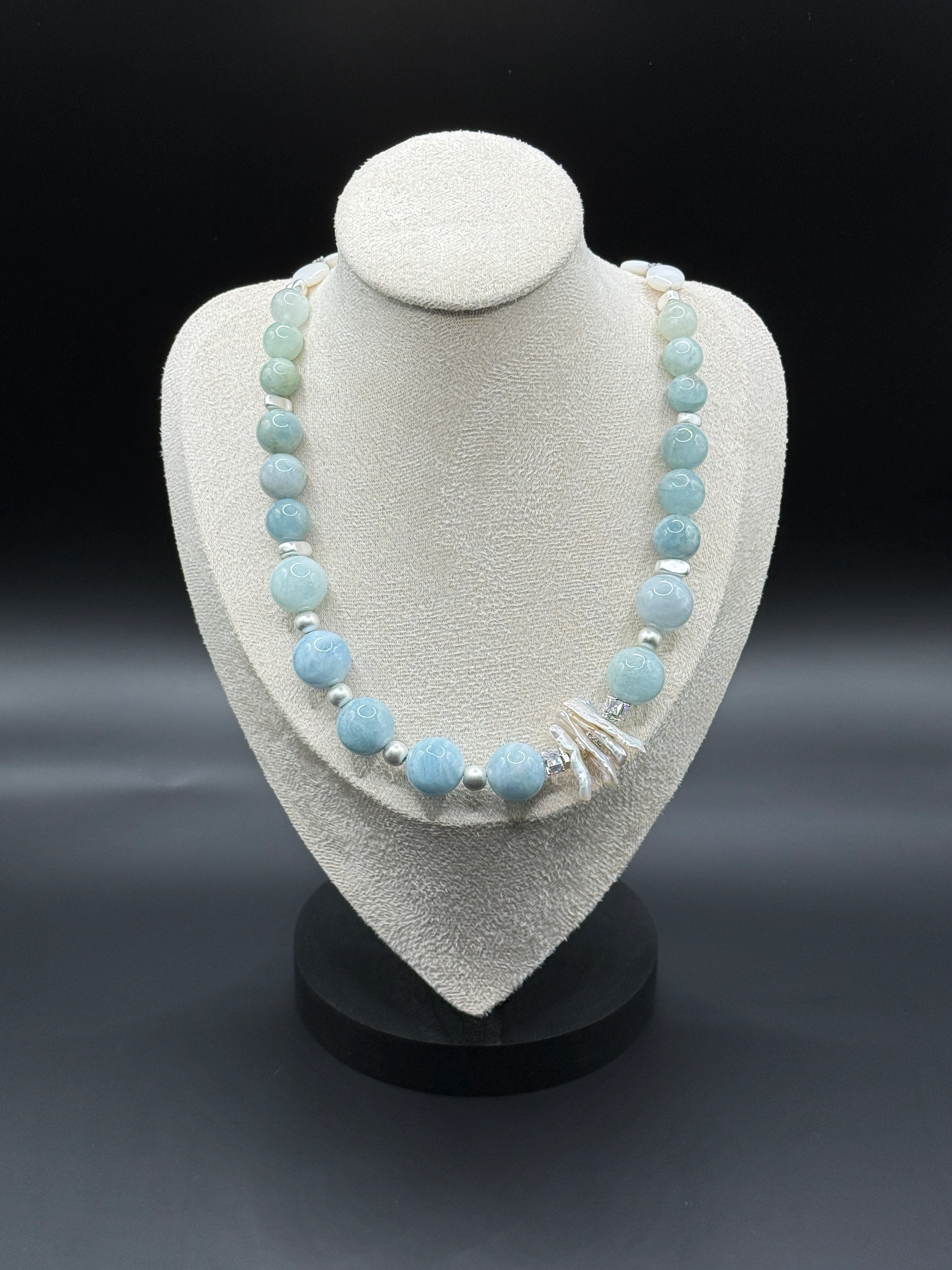 Doğal Taşlı El Yapımı “Guatemala” Kolye