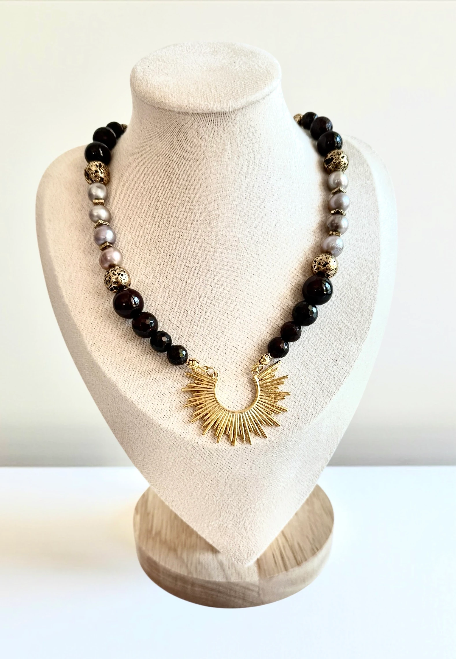 Doğal Taşlı  El Yapımı “Milano” Kolye