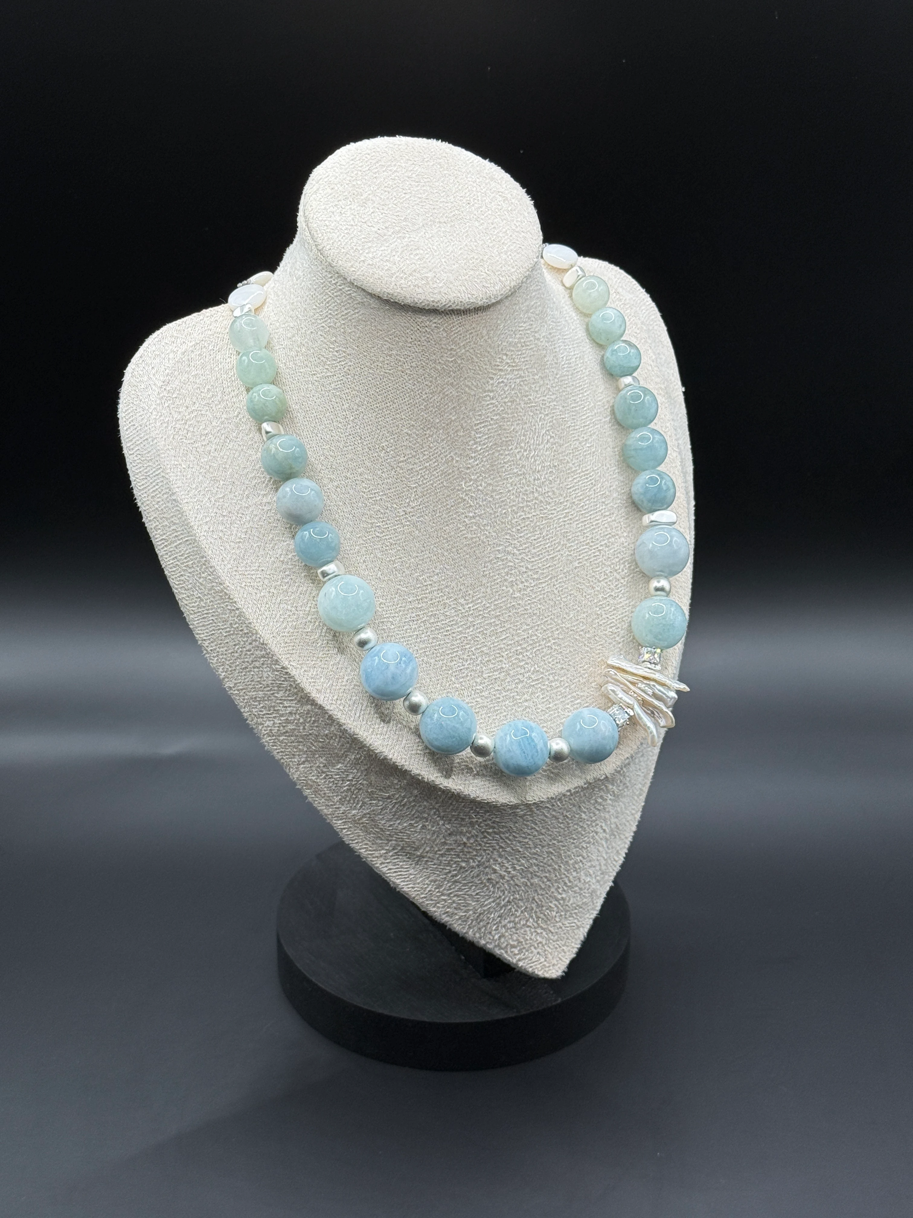 Doğal Taşlı El Yapımı “Guatemala” Kolye