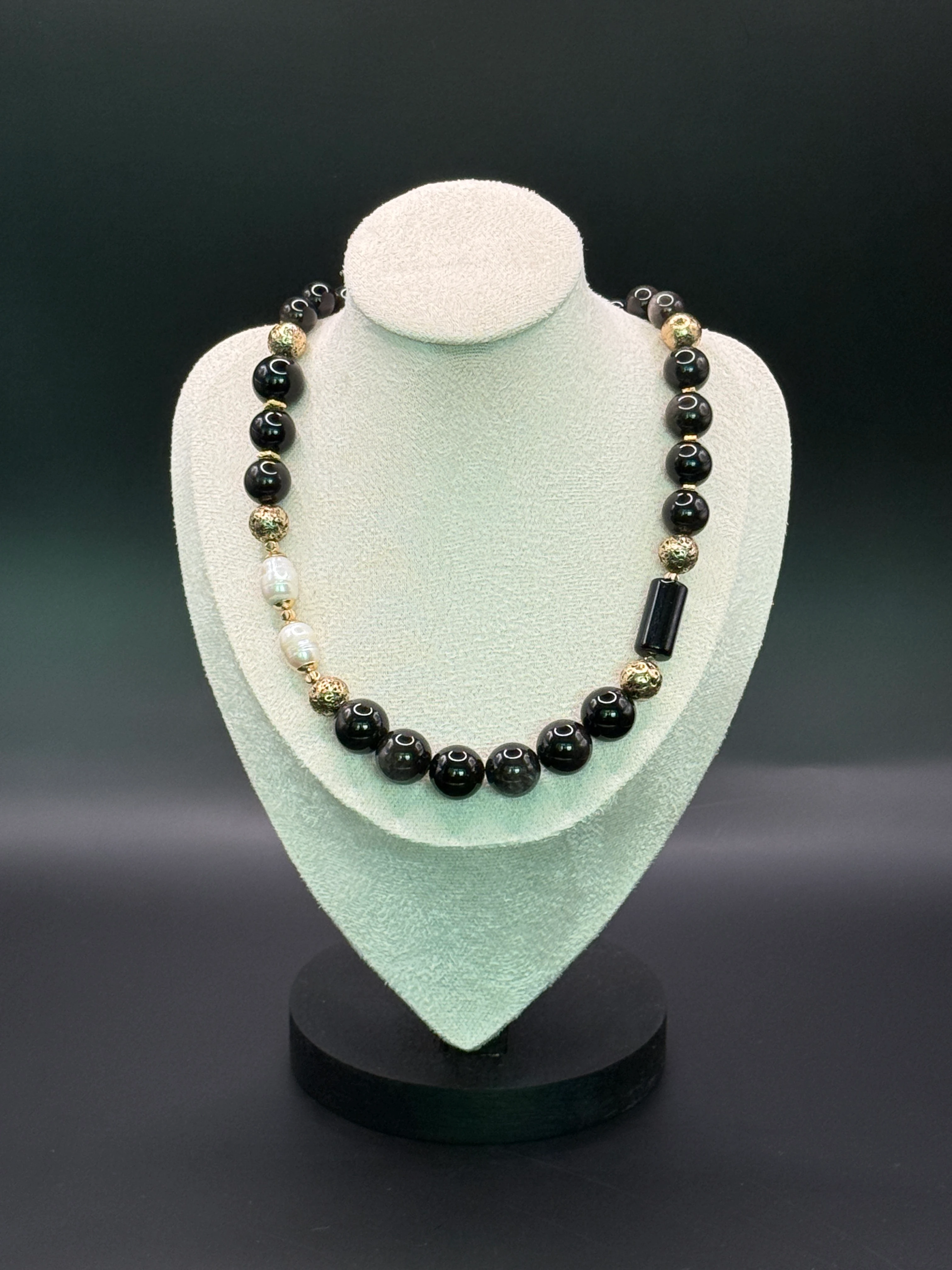 Doğal Taşlı El Yapımı “Essen” Kolye