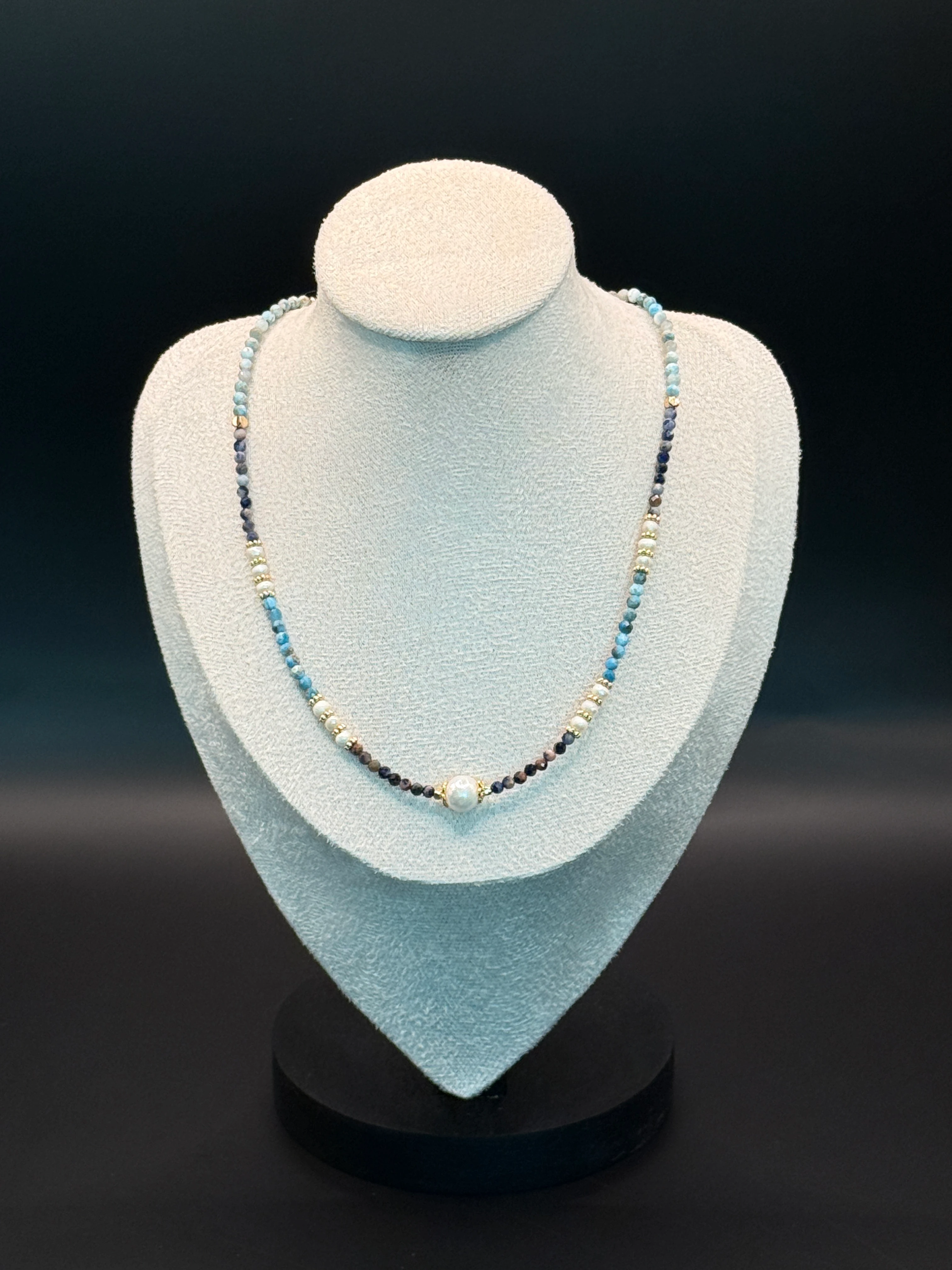 Doğal Taşlı El Yapımı “Kobe” Kolye