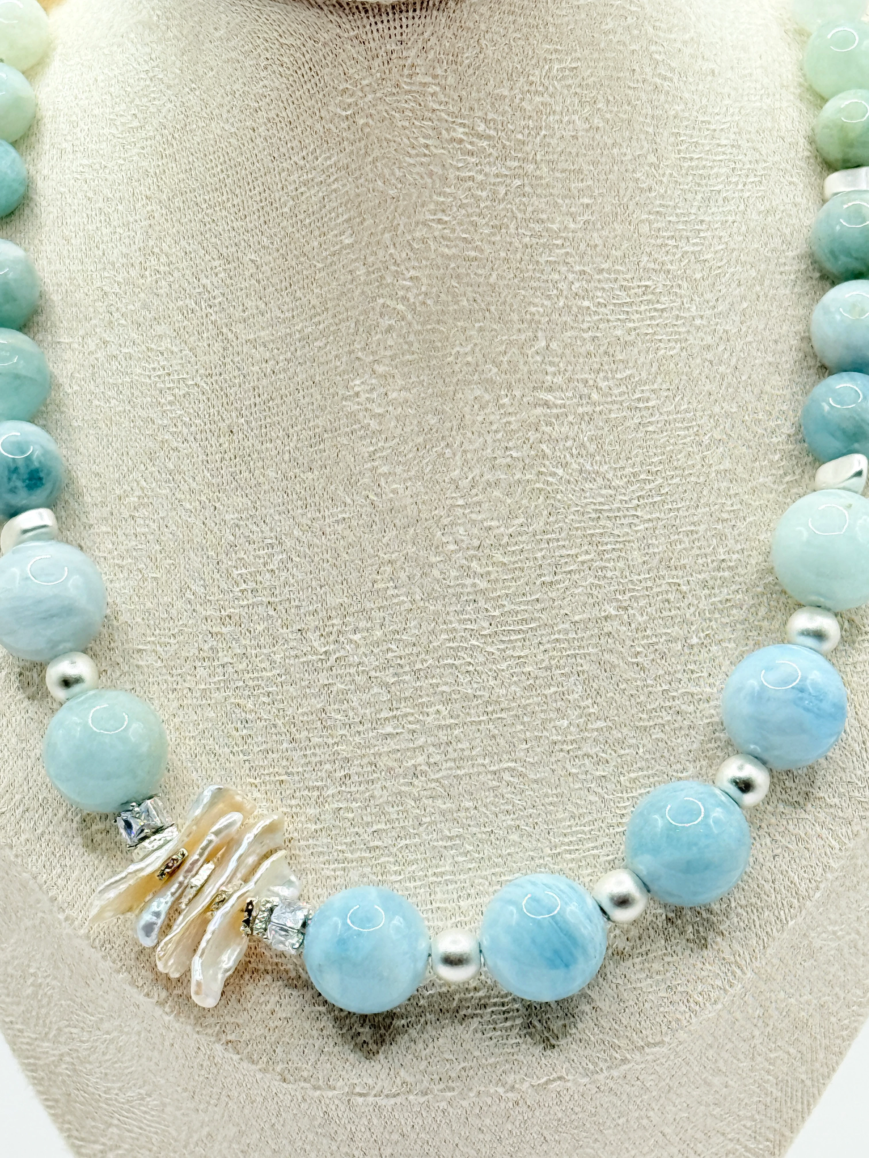 Doğal Taşlı El Yapımı “Guatemala” Kolye