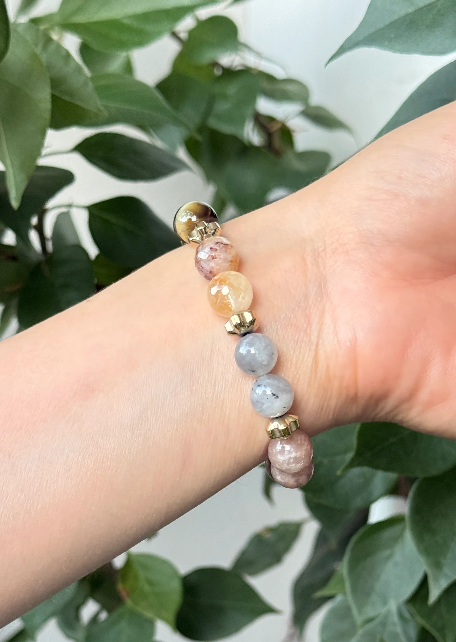 Doğal Taşlı El Yapımı "Aslan Burcu" Bileklik