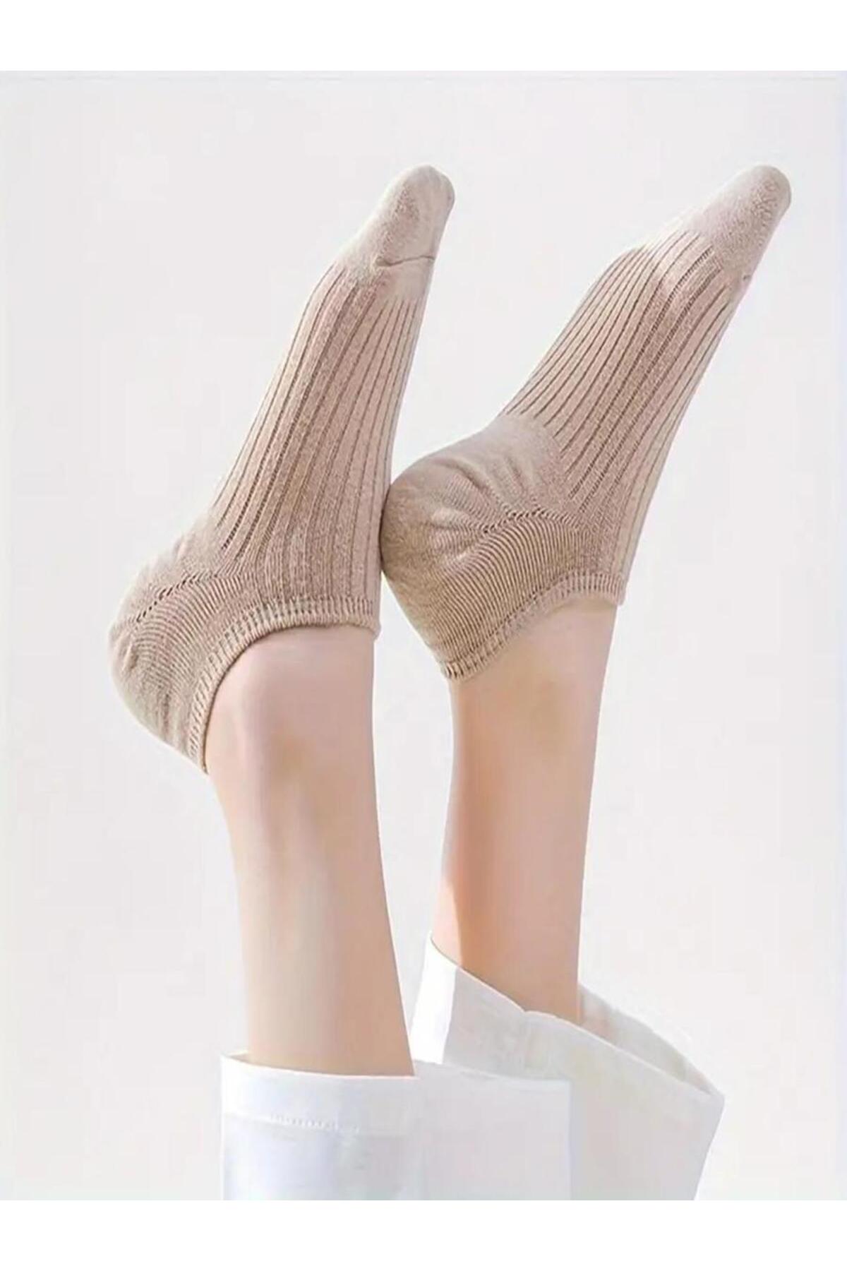 6 Çift Kadın Şık Çizgili Rahat Sneaker Çorap