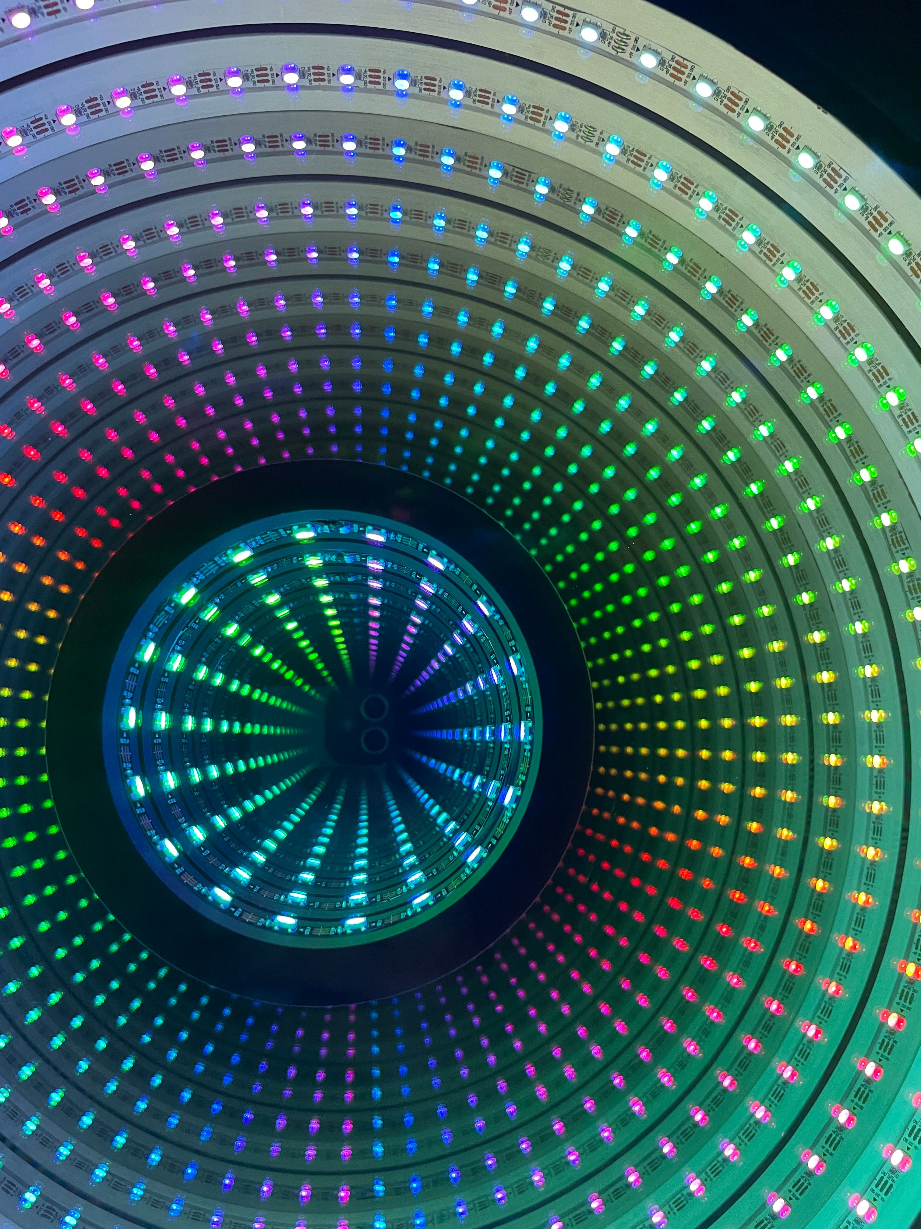 Ashel Infinity Mirror Ship Wheel