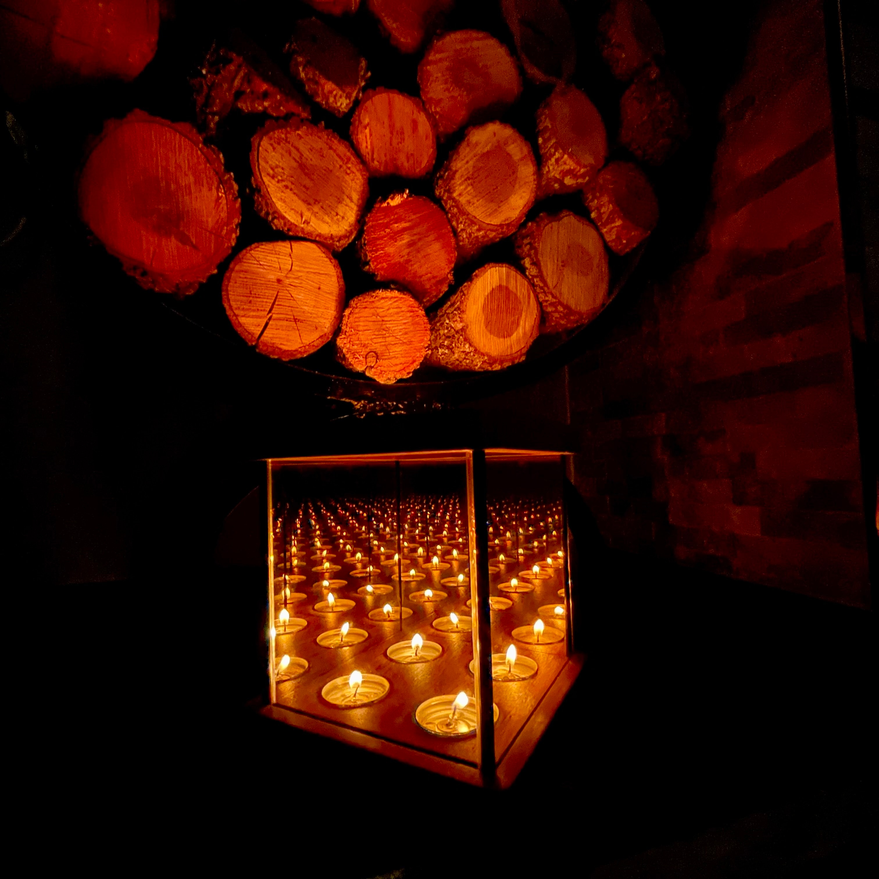 "Kaira" Infinity Mirror Tea Light Candle Holder