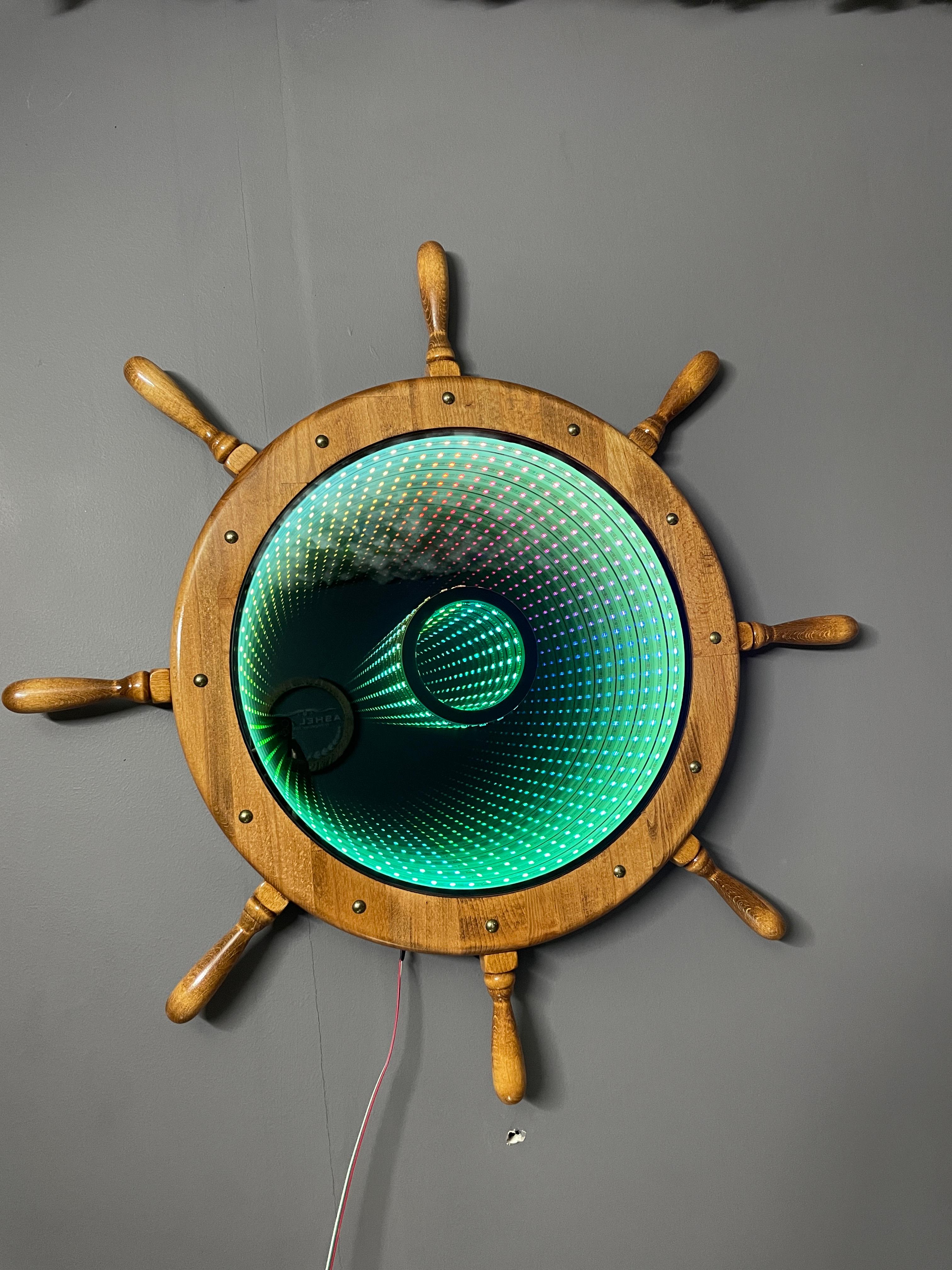 Ashel Infinity Mirror Ship Wheel