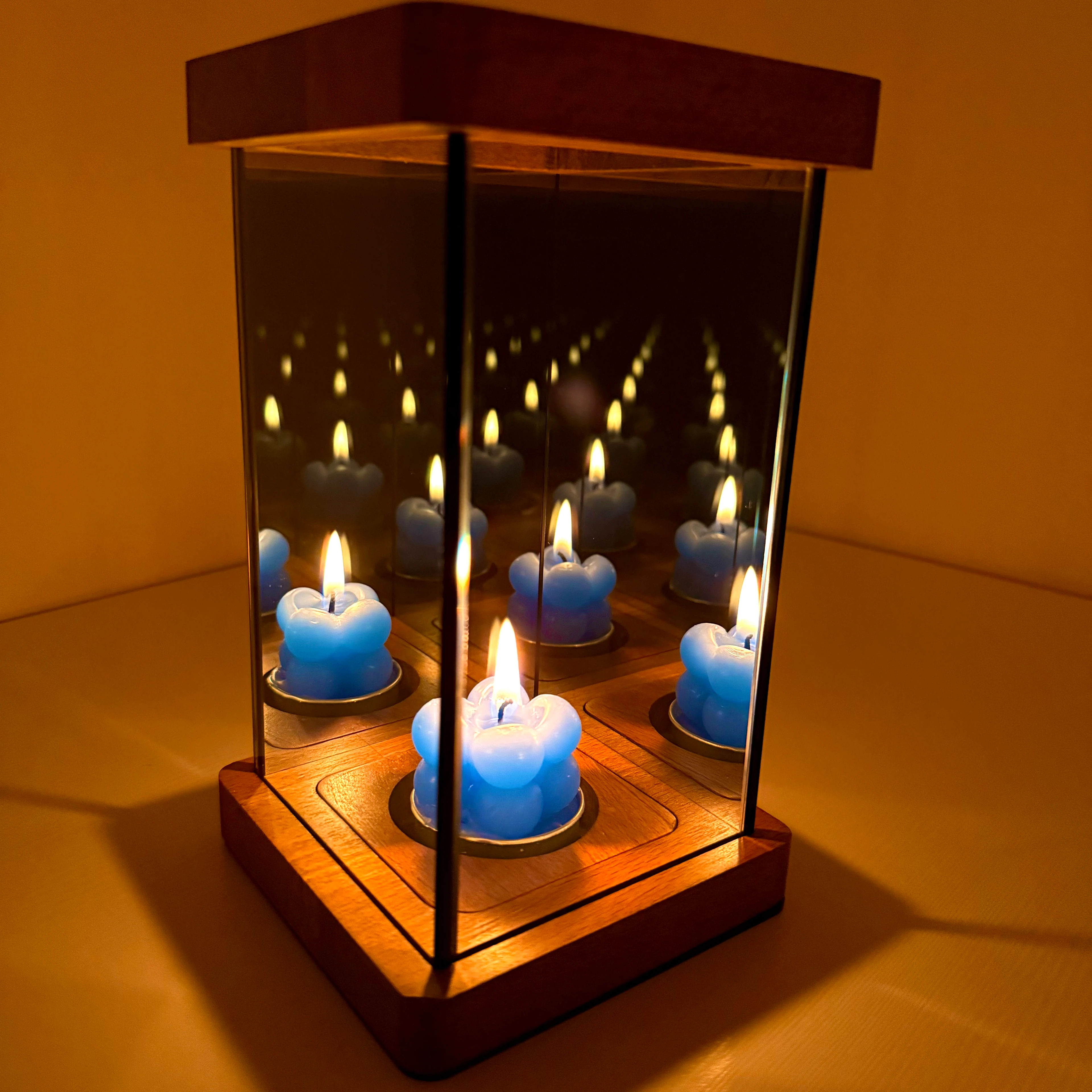 "Zera" Sonsuzluk Aynalı Ahşap Mumluk