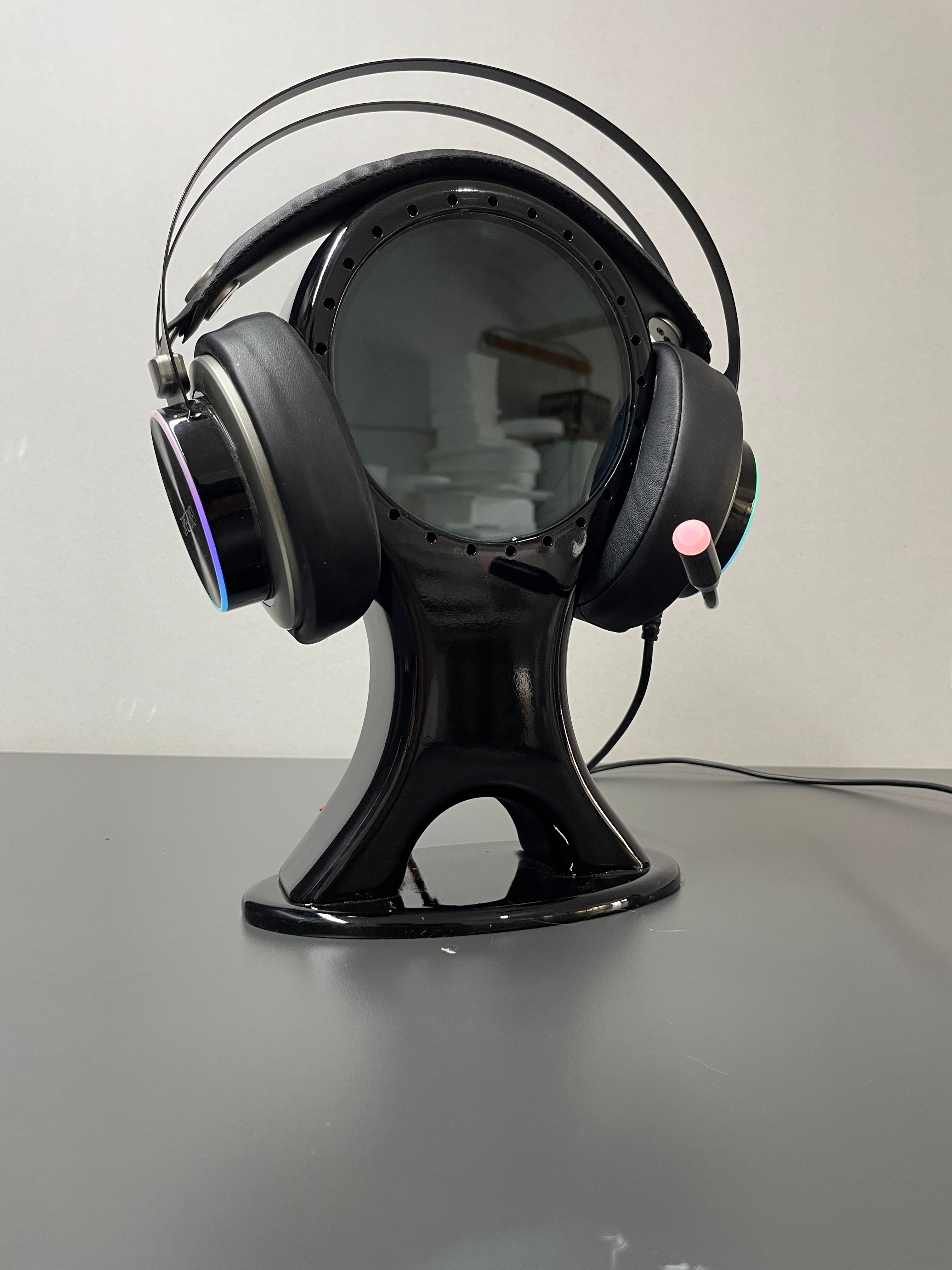 Ashel Infinity Mirror Headset Stand