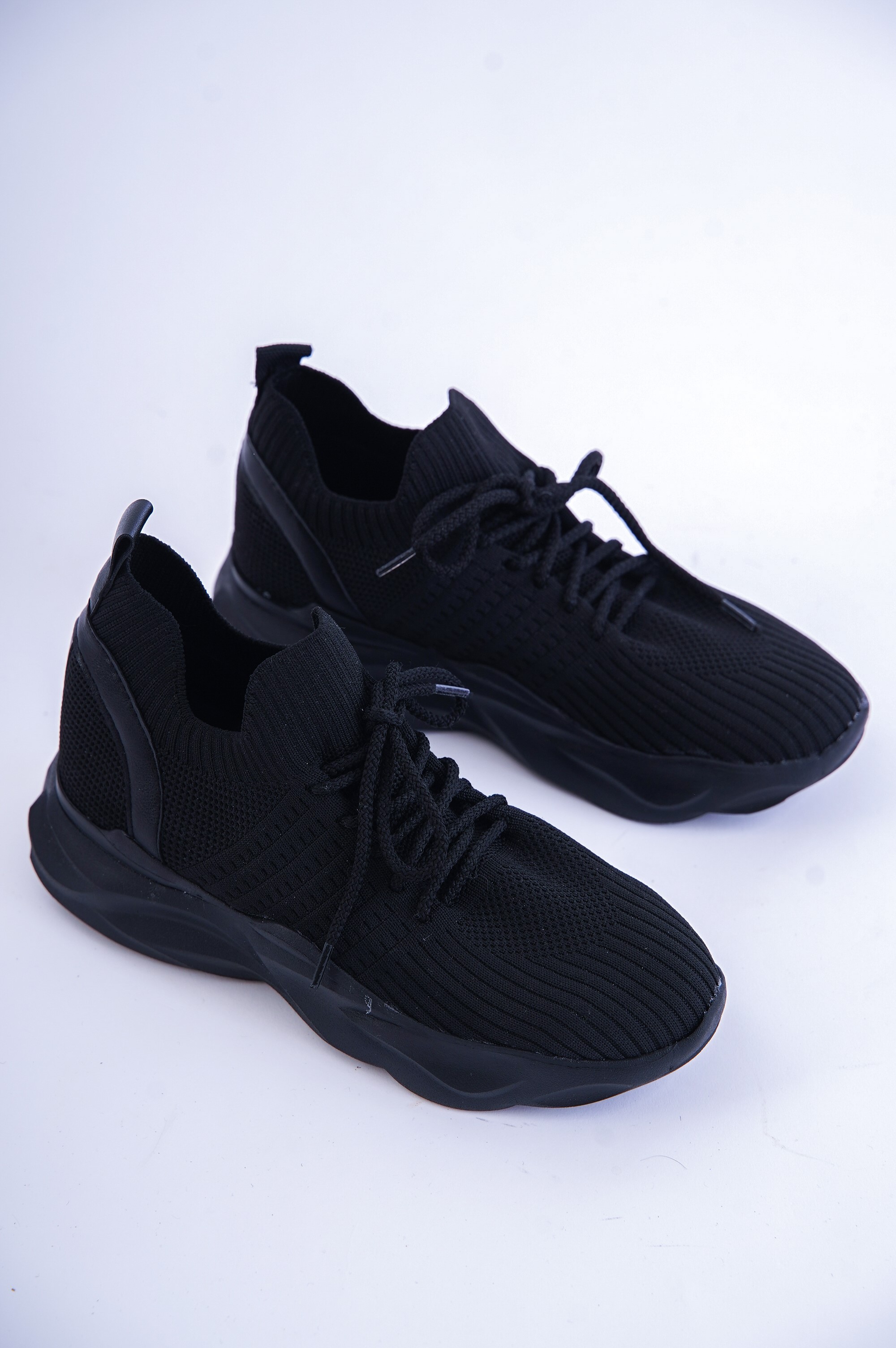 Pedro Model Triko Bağcıklı Kadın Spor Ayakkabı - Siyah