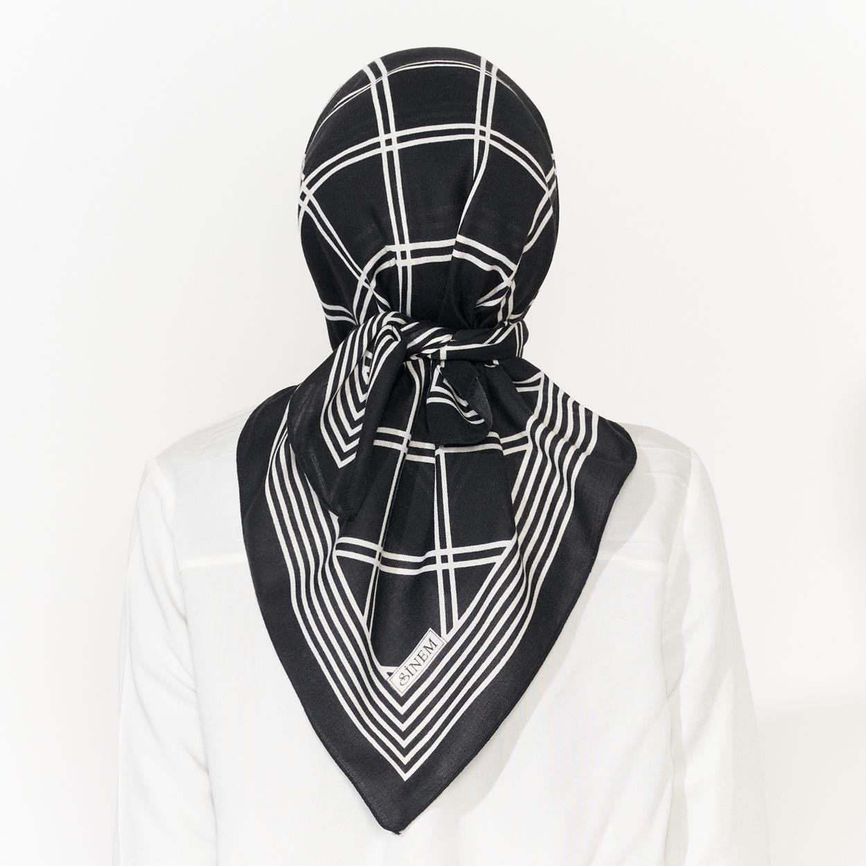 Sinem Bambu Winter Emp-100 AK20 01 Black-White Scarf