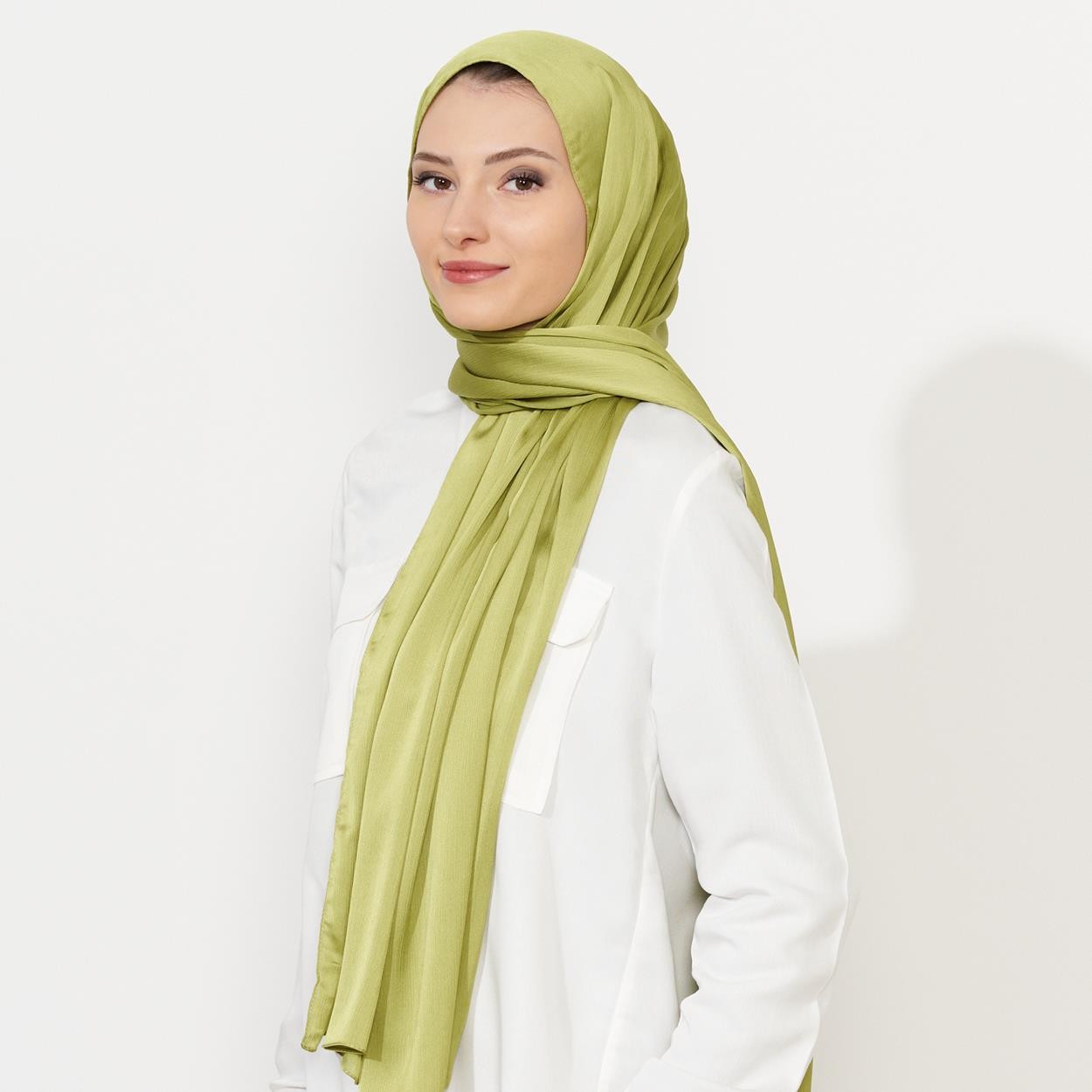 Fıstık Yeşili