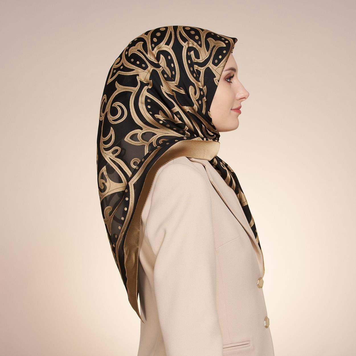 Chavelle Devore Yakma DB-100 XA66 Anne Eşarp