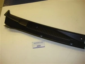 CONNECT ÖN CAM IZGARASI SAĞ 2009-2013