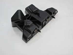 Fiesta ön tampon bağlantı braketi sol 2017- İTHAL