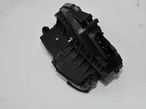 Ranger sağ kapı kilidi 2012-2016 ORJİNAL