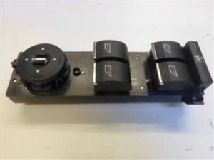 FOCUS DÖTRLÜ ELEKTRİKLİ CAM DÜĞMESİ (NİKELAJLI)-2008-2010-ORJİNAL