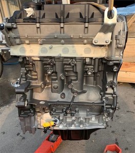 Ford Transit Custom servis motoru (sandık) 2.2 önden çeker