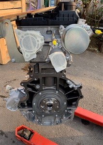 Ford Transit Custom servis motoru (sandık) 2.2 önden çeker