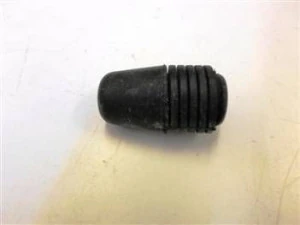 Fiesta bagaj kapak ayar takozu 2002-2008 İTHAL