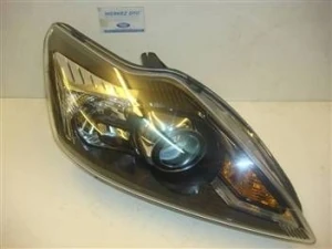 FOCUS TİTANİUM MERCEKLİ 2008-2010 ÖN FAR SAĞ