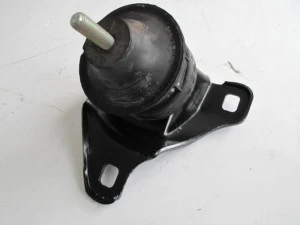 Mondeo motor takozu 2.0 benzinli 1996-2000  İTHAL