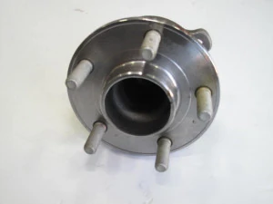 Focus - C-max arka tekerlek bilyası poryalı komple 2011-2016 SKF