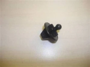 Fusion şapkalık ipi tutucusu 2002-2010 İTHAL