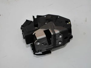 Ranger sağ kapı kilidi 2012-2016 ORJİNAL