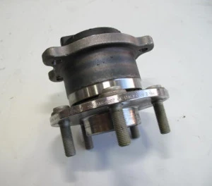 Focus - C-max arka tekerlek bilyası poryalı komple 2011-2016 SKF