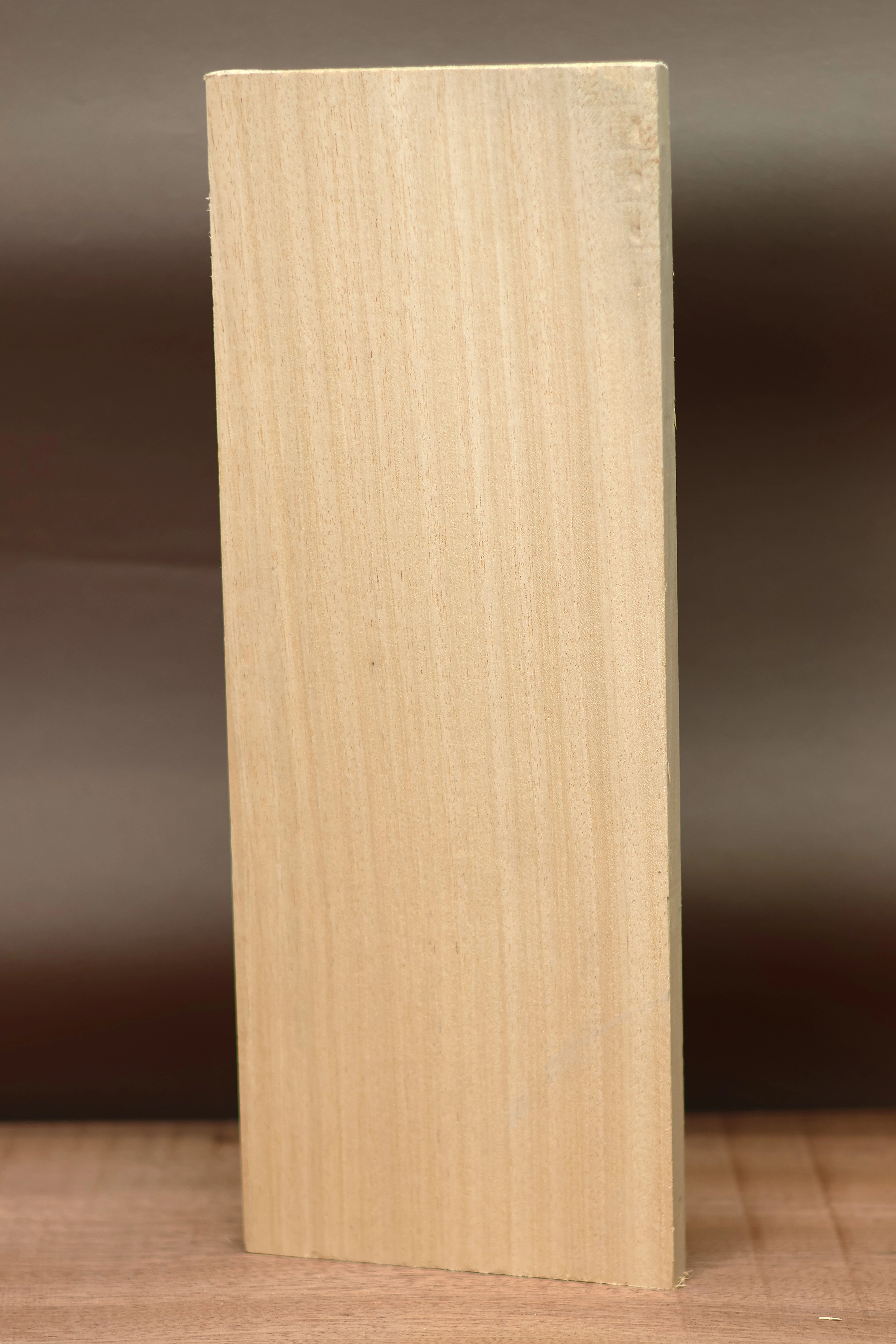 ayous ağacı ahşap - oymalık ağaç  1.5cm x 14cm x 37cm 