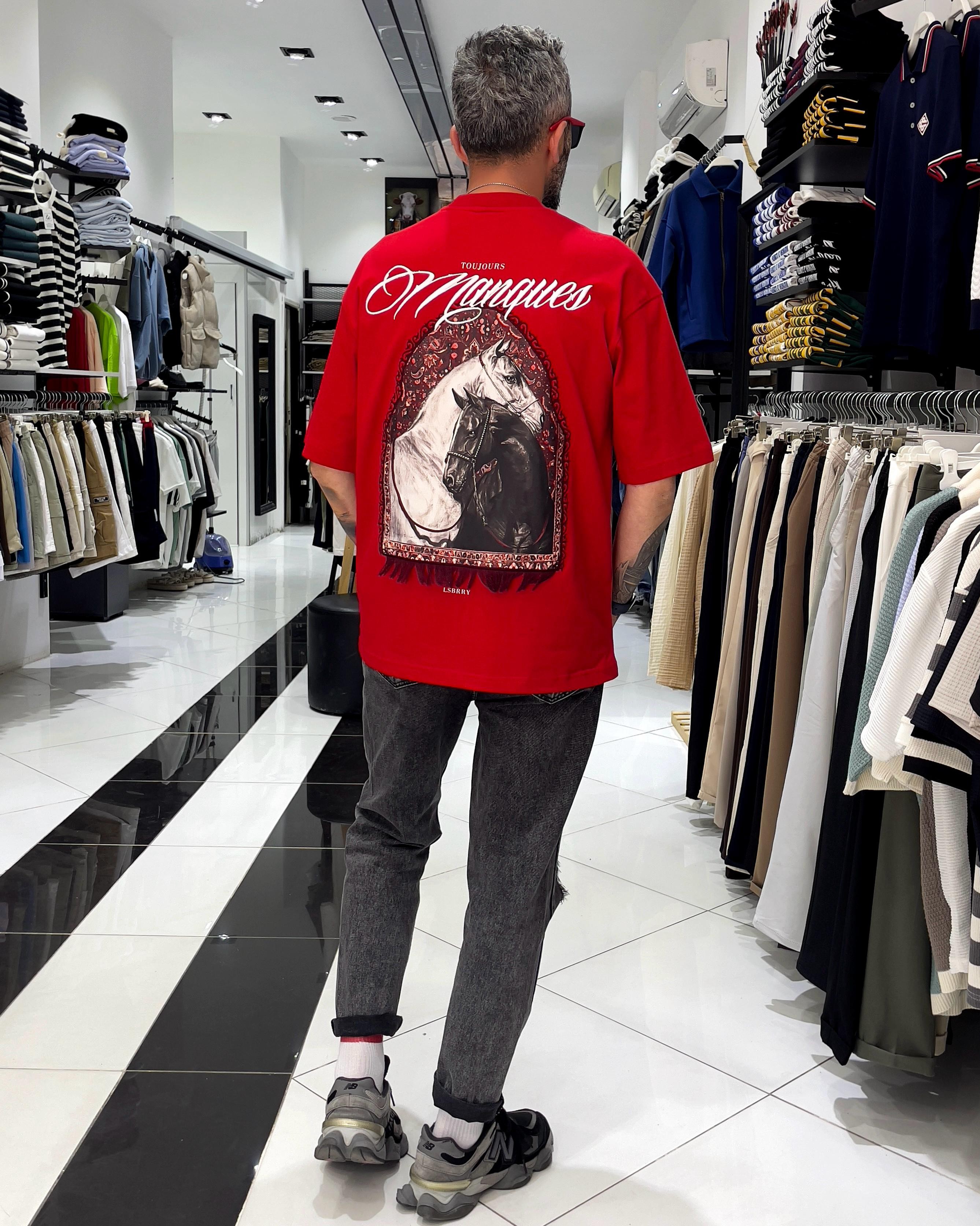 Manques Nakışlı At Figürlü Oversize Erkek T-shirt