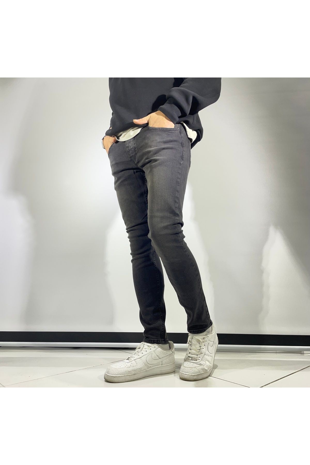 Lycra Slim Fit Men's Jeans