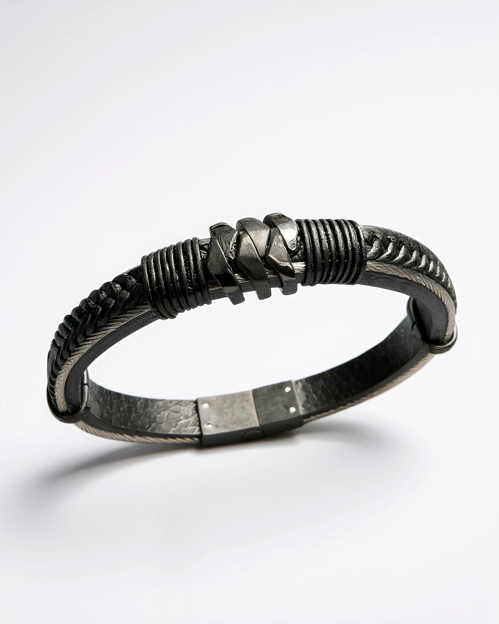 Iron Serpent | Siyah Örgü Detaylı Erkek Bileklik