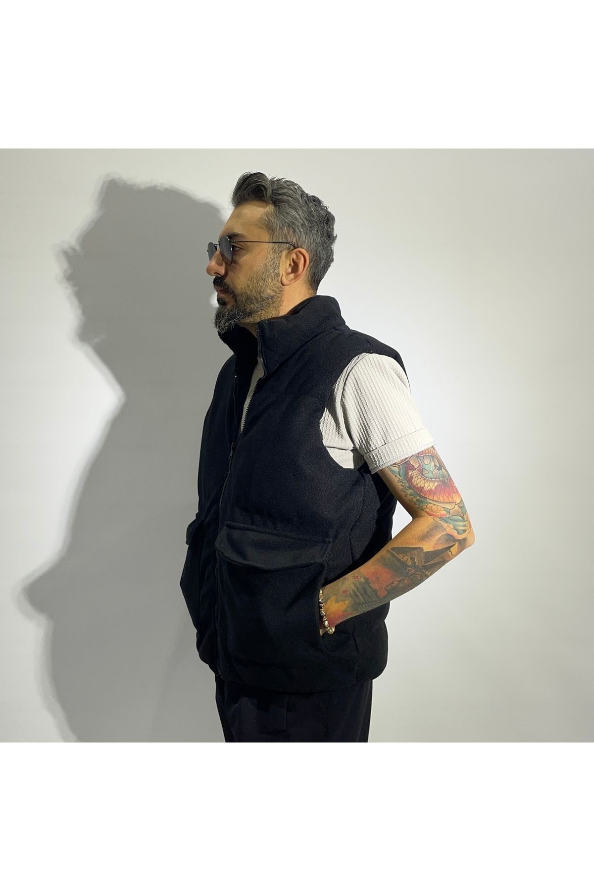 Fiber Filled Cashmere Zippered Men's Vest - Black