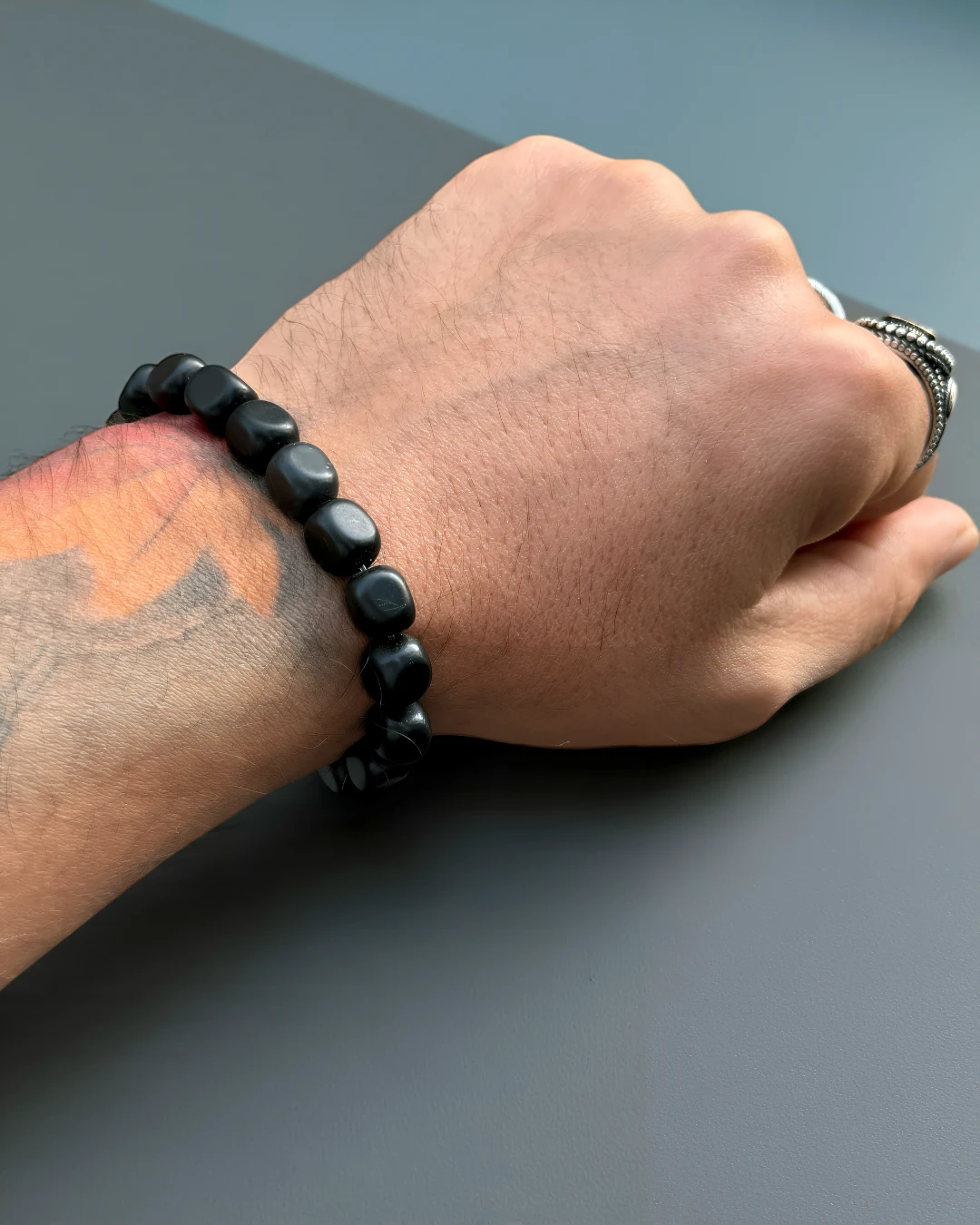 Shadow Forge – Erkek Bileklik