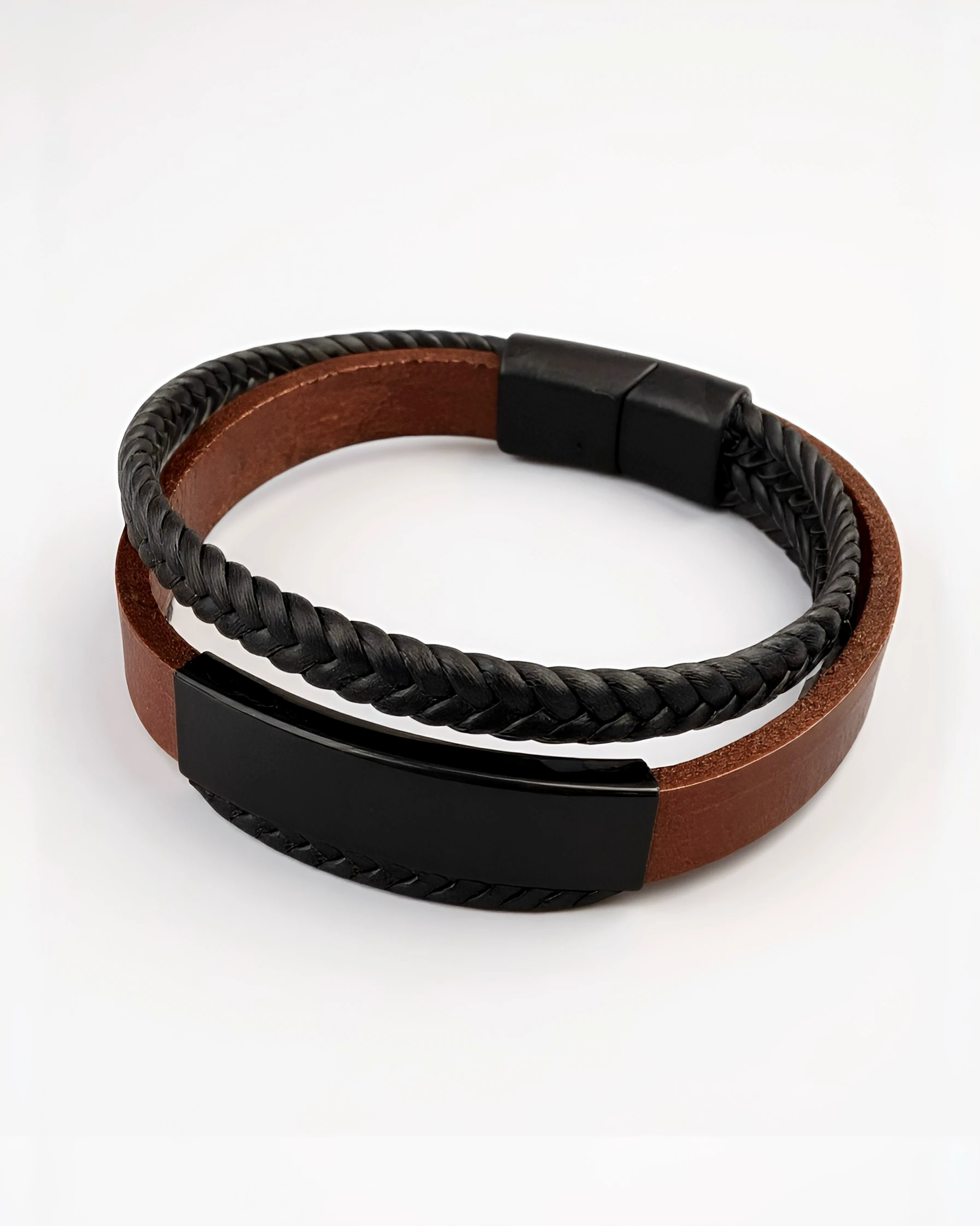 Cinder Line · Çift Katman Örgülü Deri Erkek Bileklik