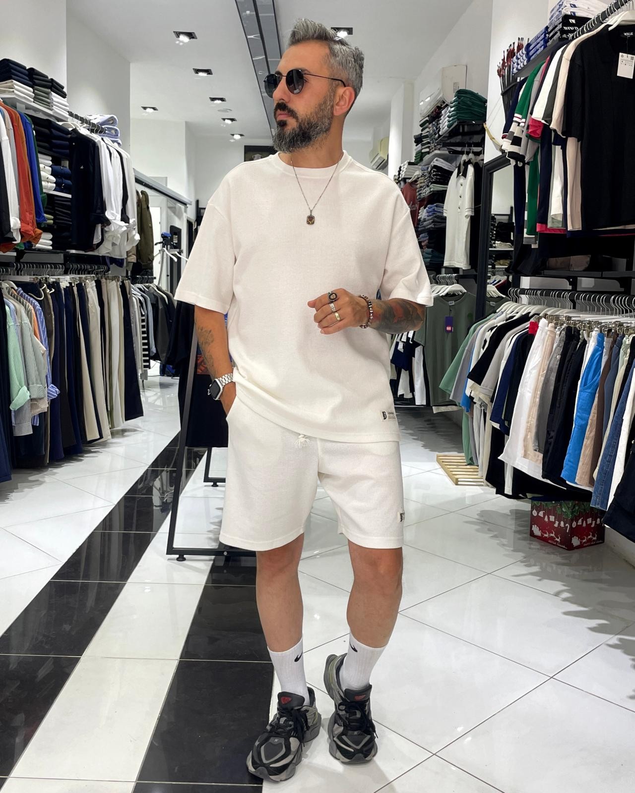 Waffle Kumaş Oversize Erkek T-Shirt & Şort İkili Takım - beyaz
