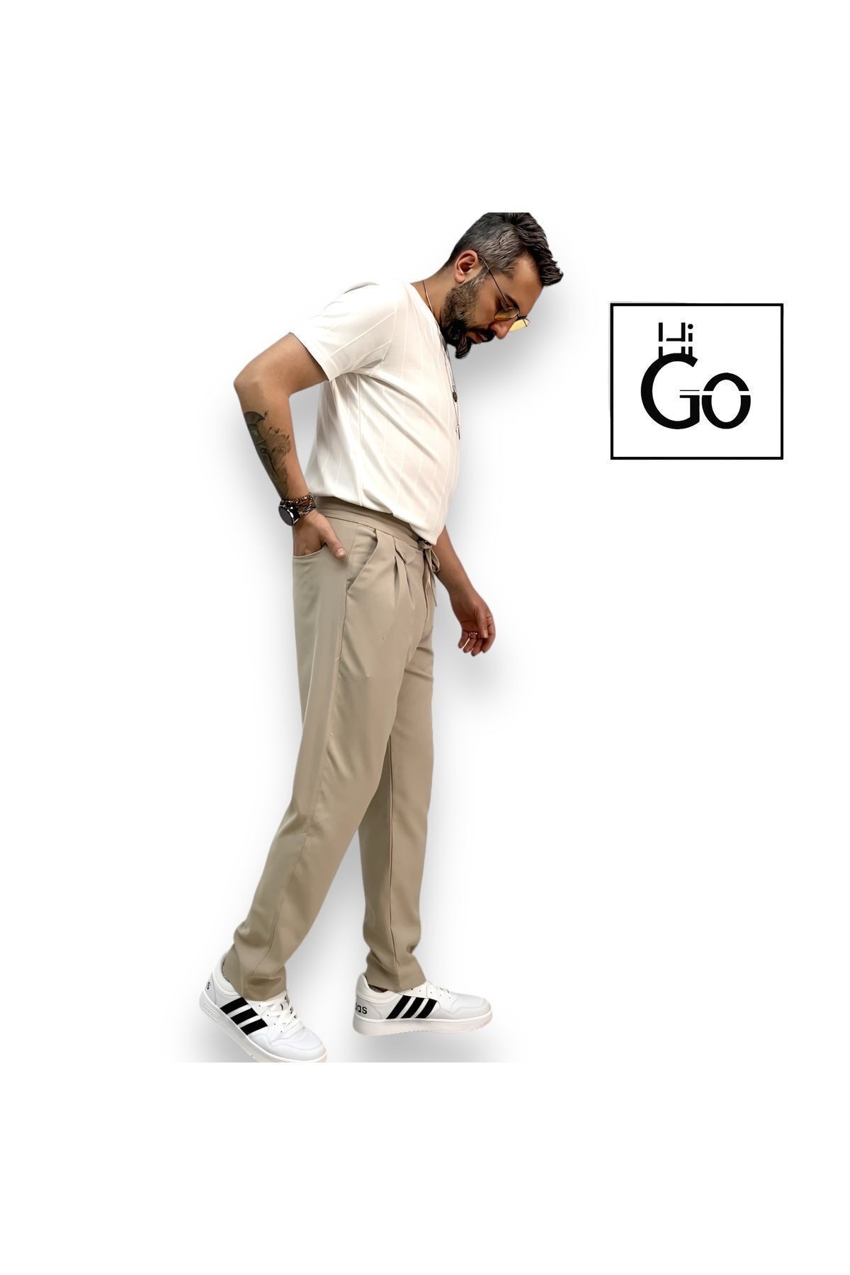 Relaxed Fit Men's Pleated Jogger Pants - Cream