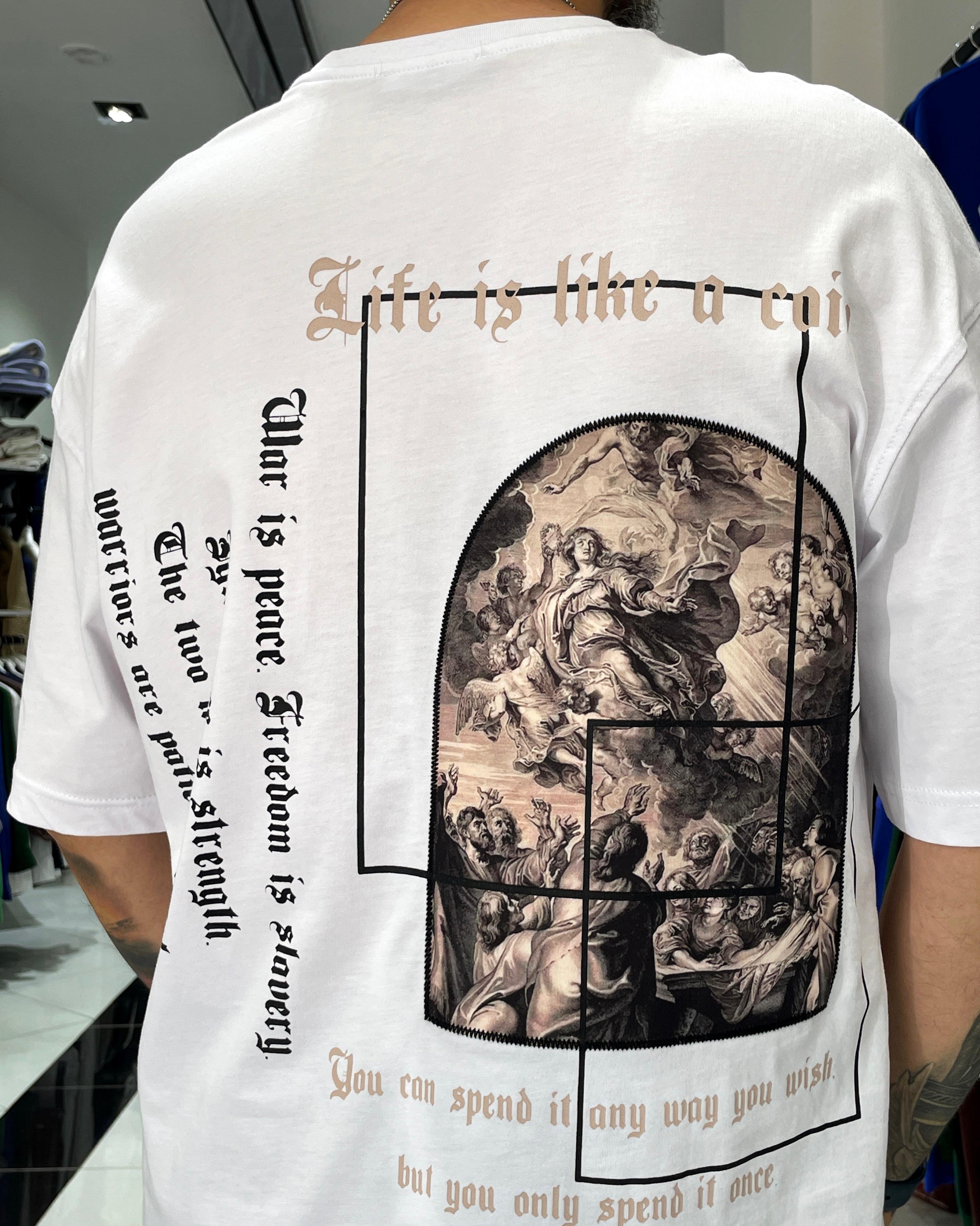Antik Kumaş Sırt Baskılı Oversize Erkek T-Shirt - beyaz