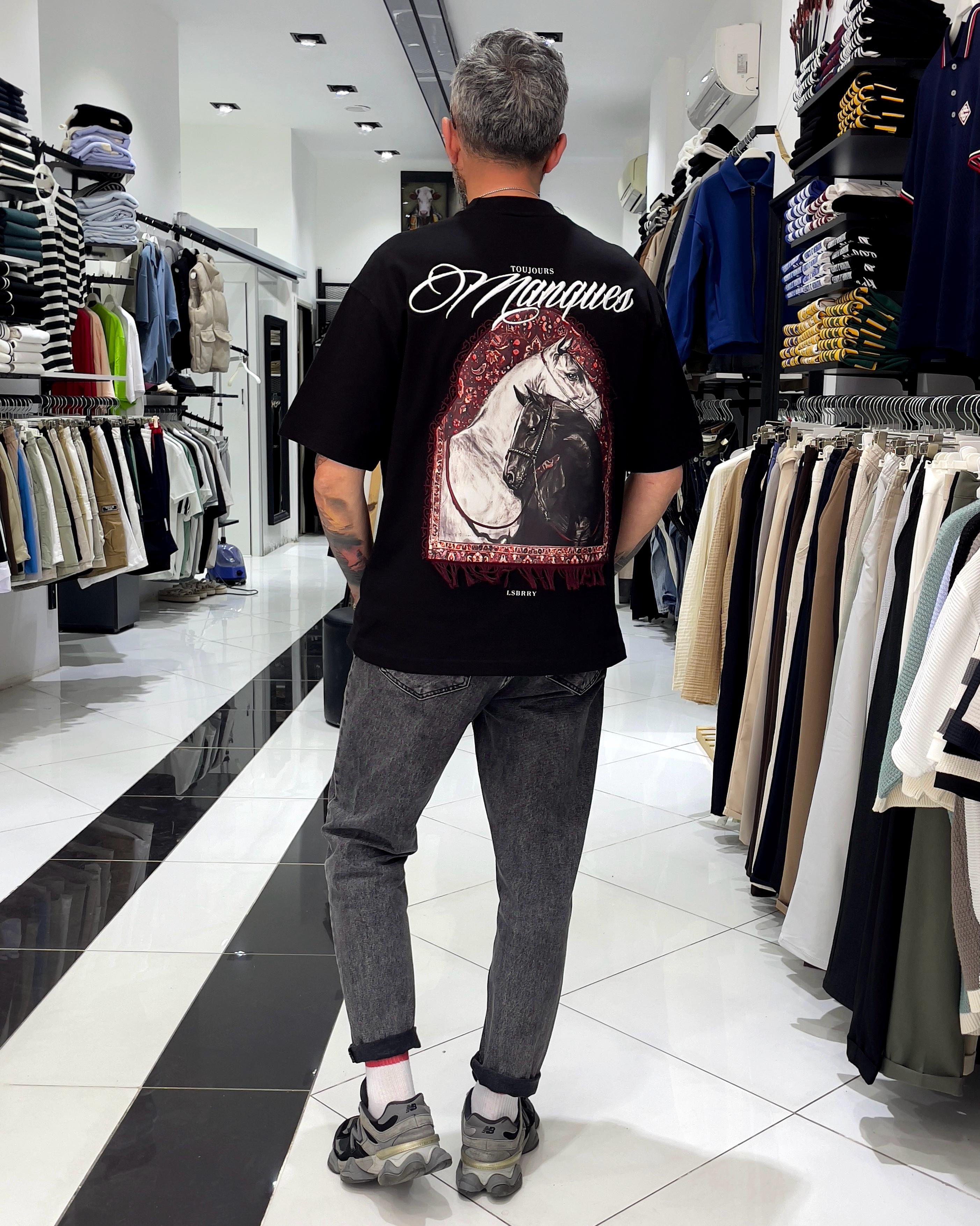 Manques Nakışlı At Figürlü Oversize Erkek T-shirt