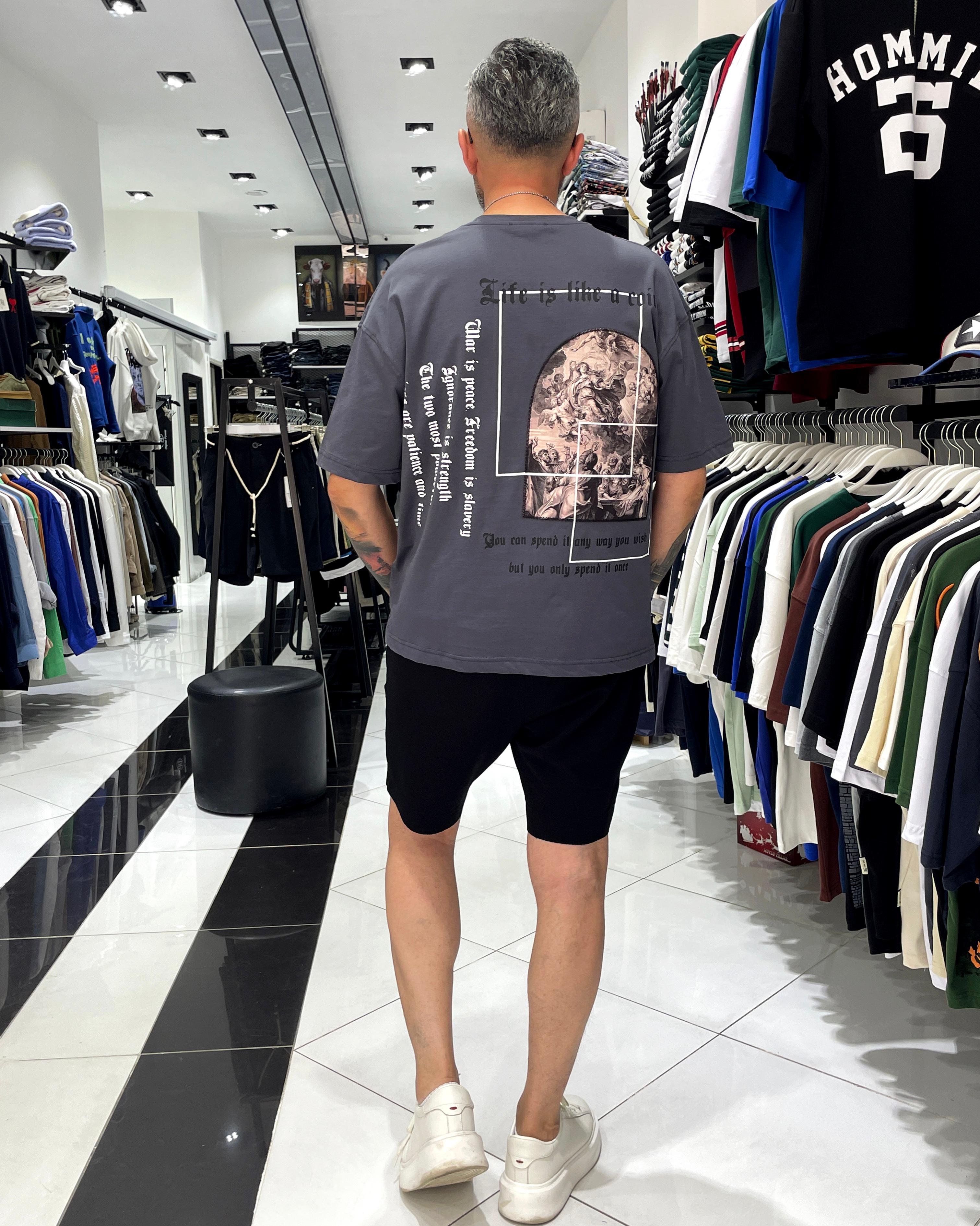 Antik Kumaş Sırt Baskılı Oversize Erkek T-Shirt