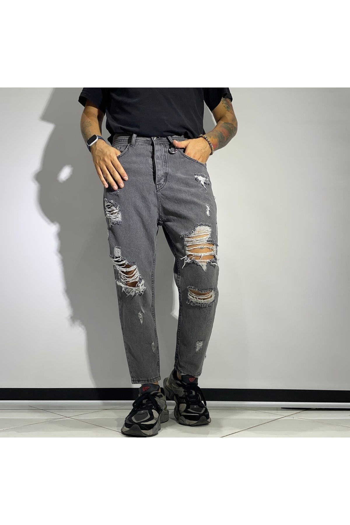 Çok Yırtıklı Boyfriend Jeans