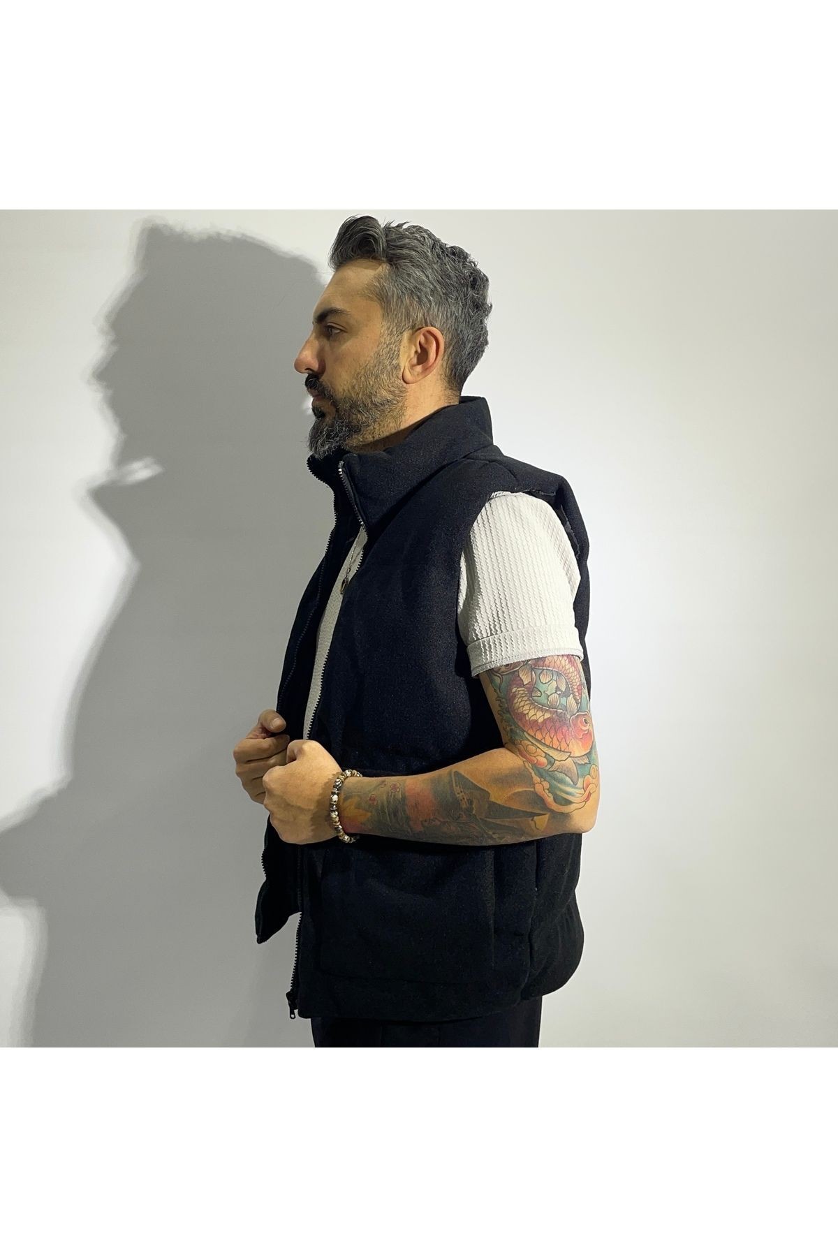 Fiber Filled Cashmere Zippered Men's Vest - Black