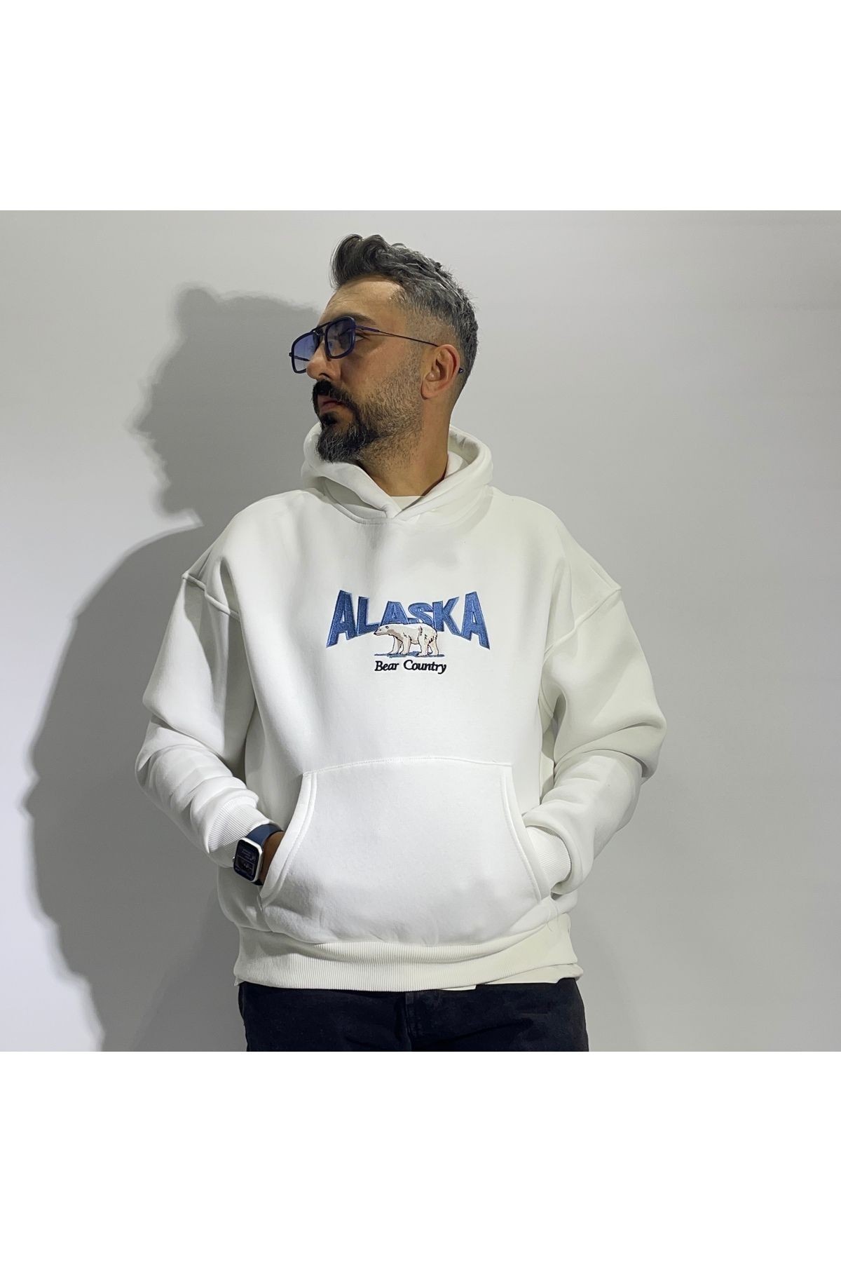 Alaska Nakış Detaylı Oversize Beyaz Hoodie