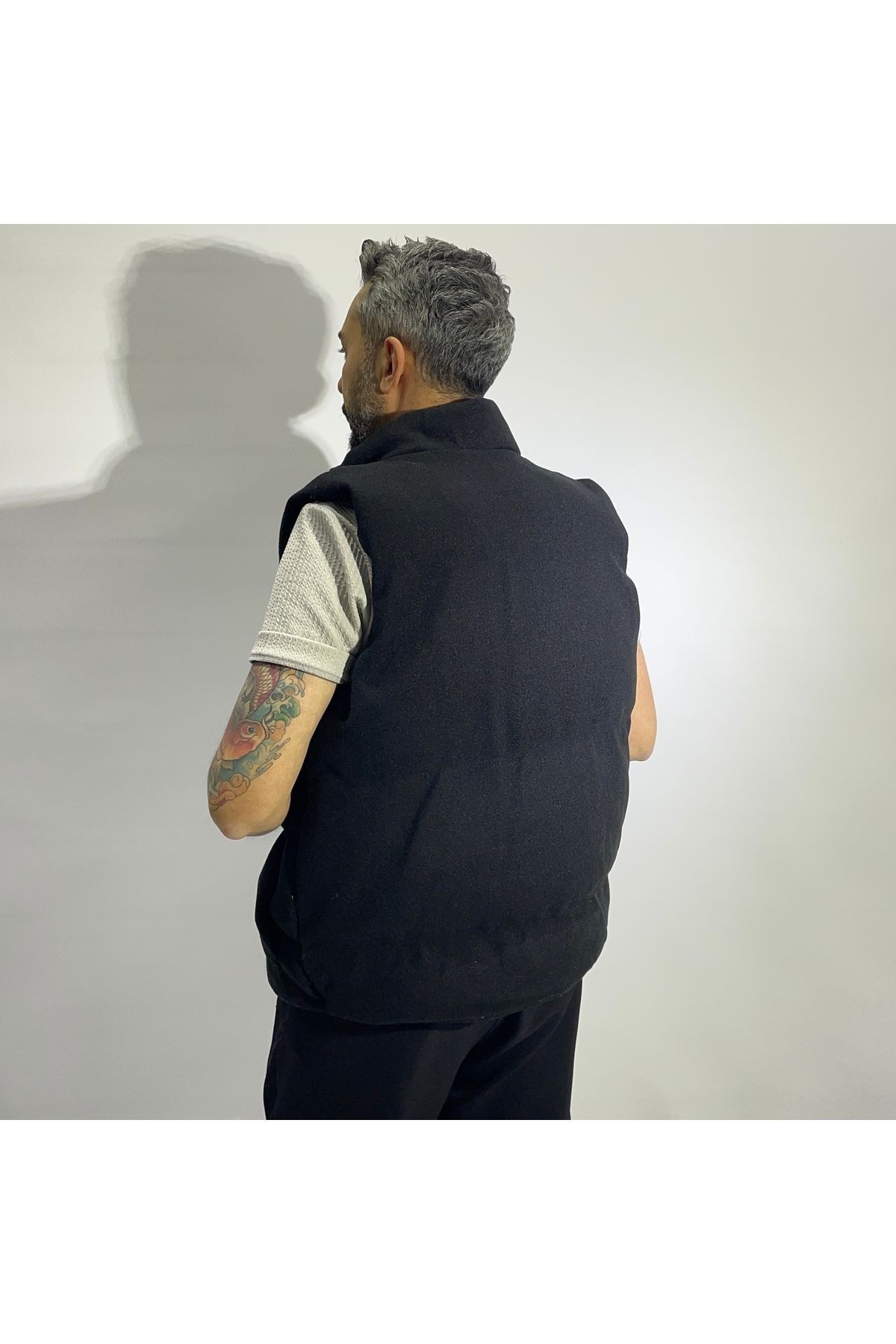 Fiber Filled Cashmere Zippered Men's Vest - Black